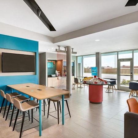 Avid Hotels Elkhart North By Ihg Bagian luar foto