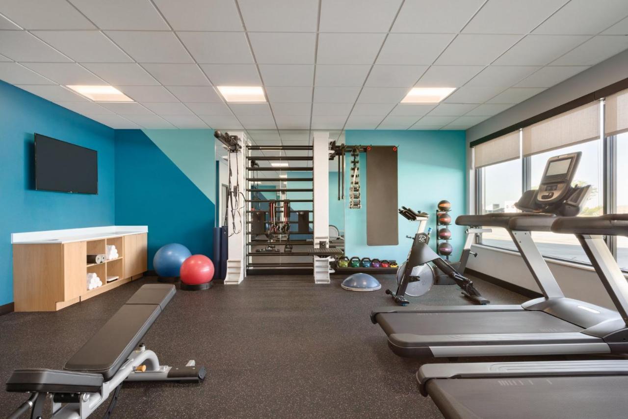 Avid Hotels Elkhart North By Ihg Bagian luar foto