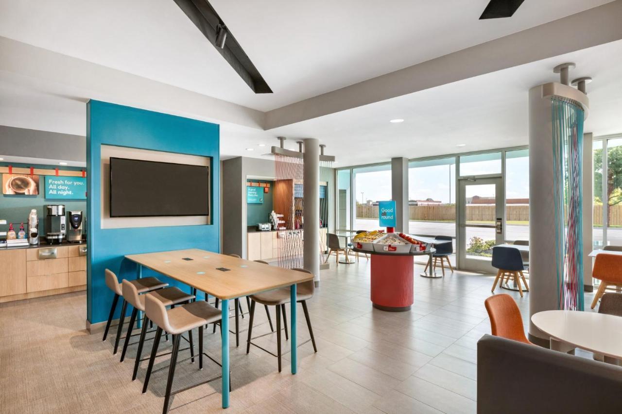 Avid Hotels Elkhart North By Ihg Bagian luar foto