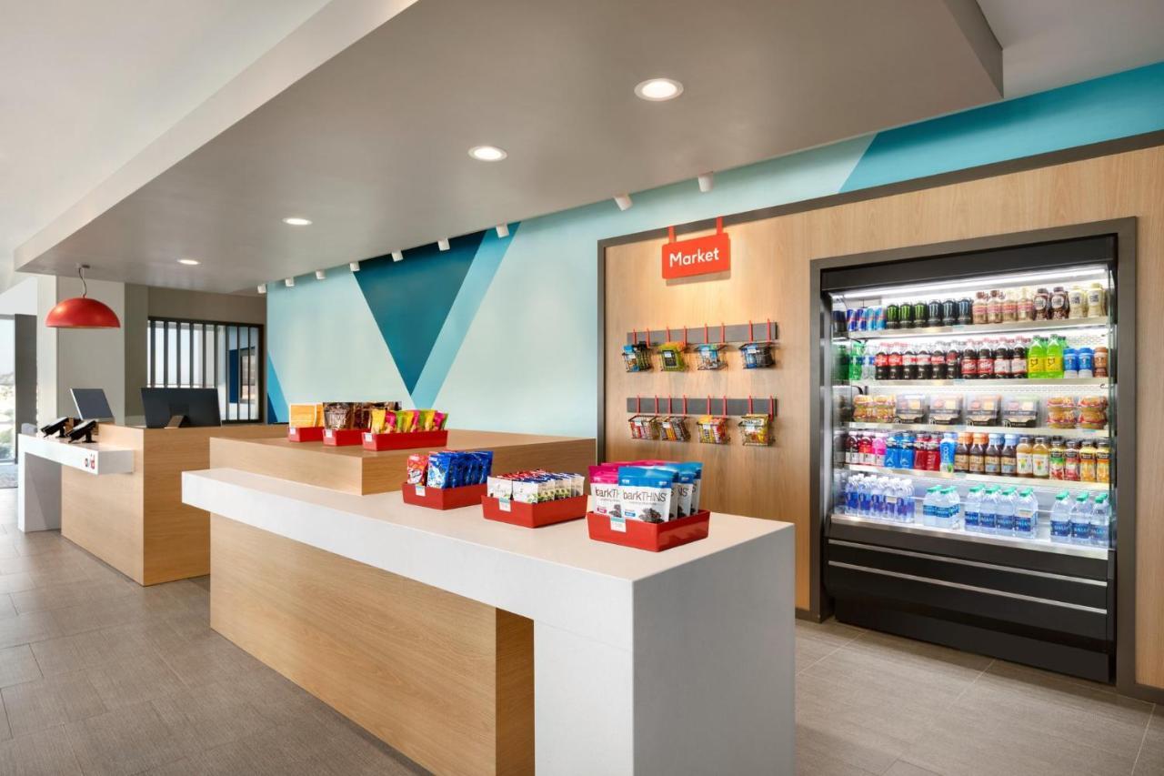 Avid Hotels Elkhart North By Ihg Bagian luar foto